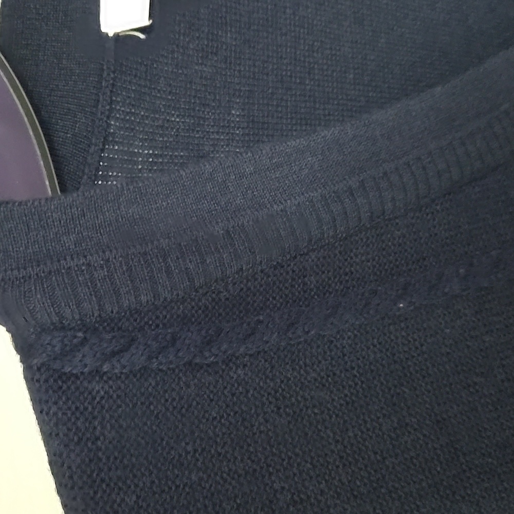 Turnbury Men's Navy Sweater - Picture 4 of 12